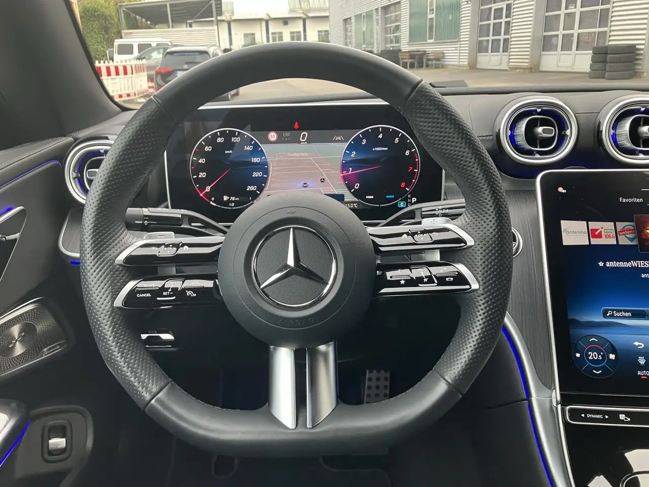 Mercedes-Benz CLE 200 CLE 200 AMG+NIGHT+KAM+BURME+KEYL+MEMORY+AIRSCARF — Galería del vehículo 15