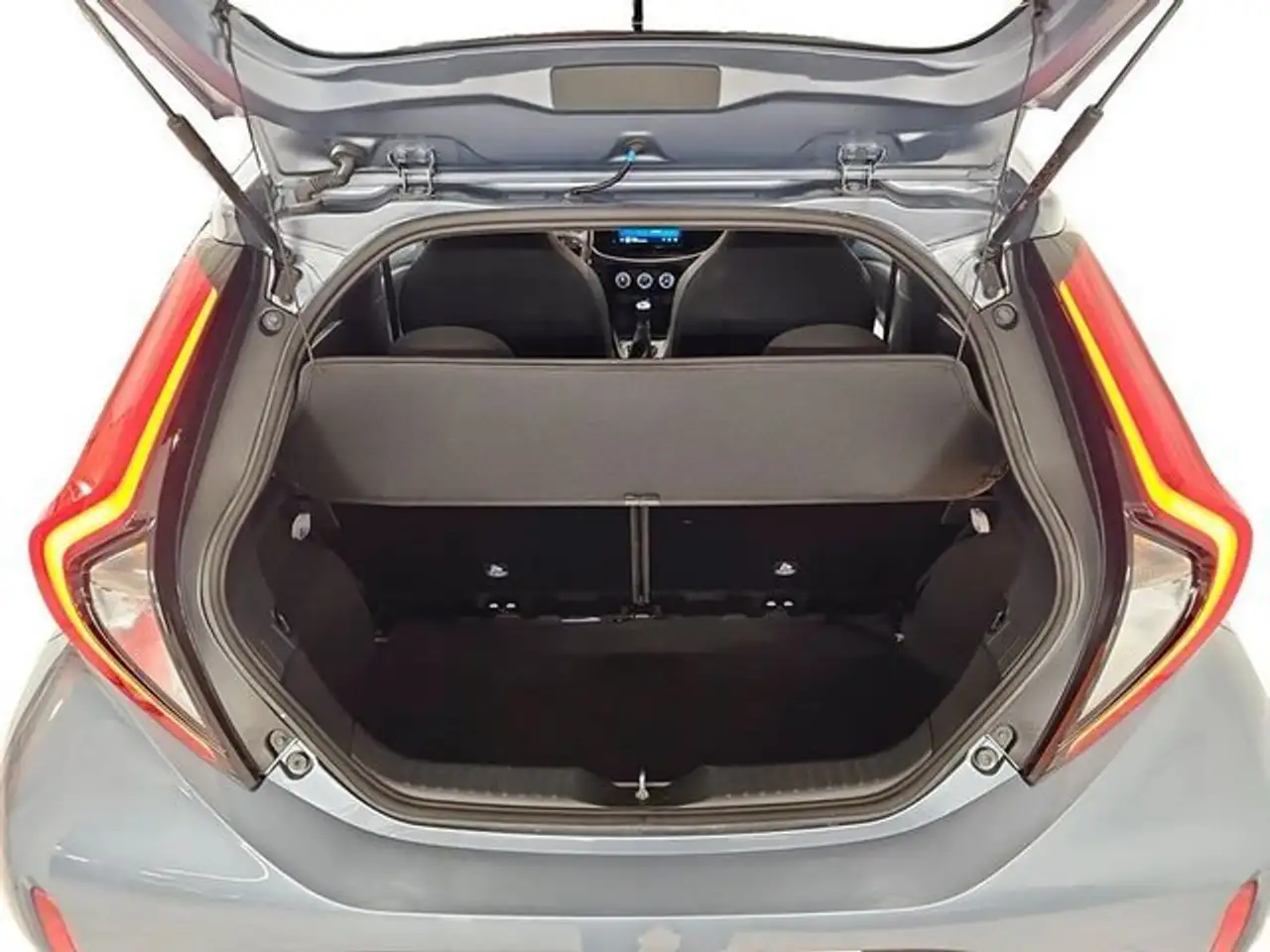Toyota Aygo Play — Galerie du véhicule 11