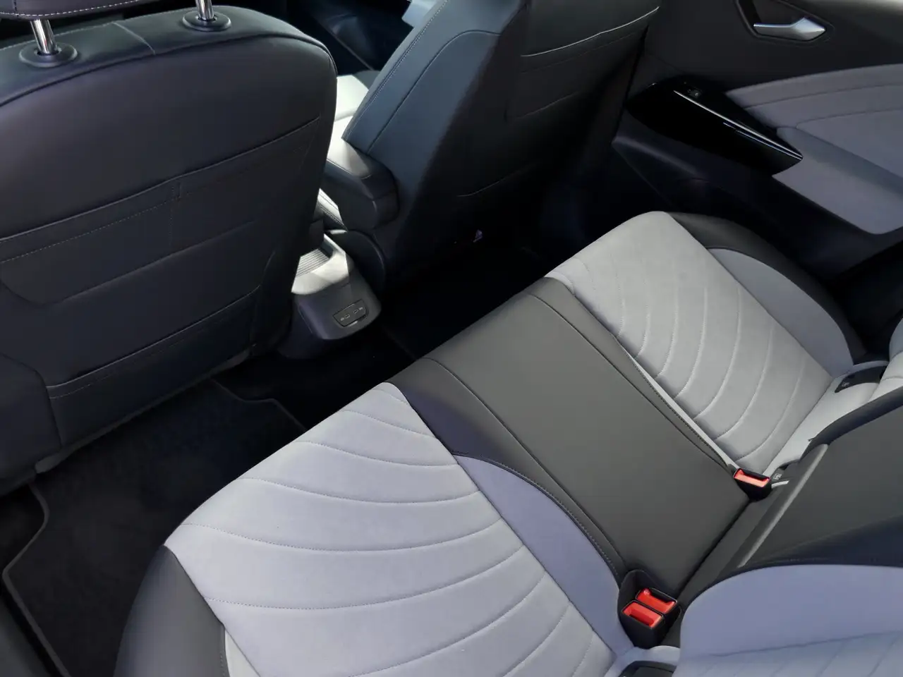 Volkswagen ID.3 Pro electric 150kW | LED RFK ACC CCS — معرض صور السيارة 10