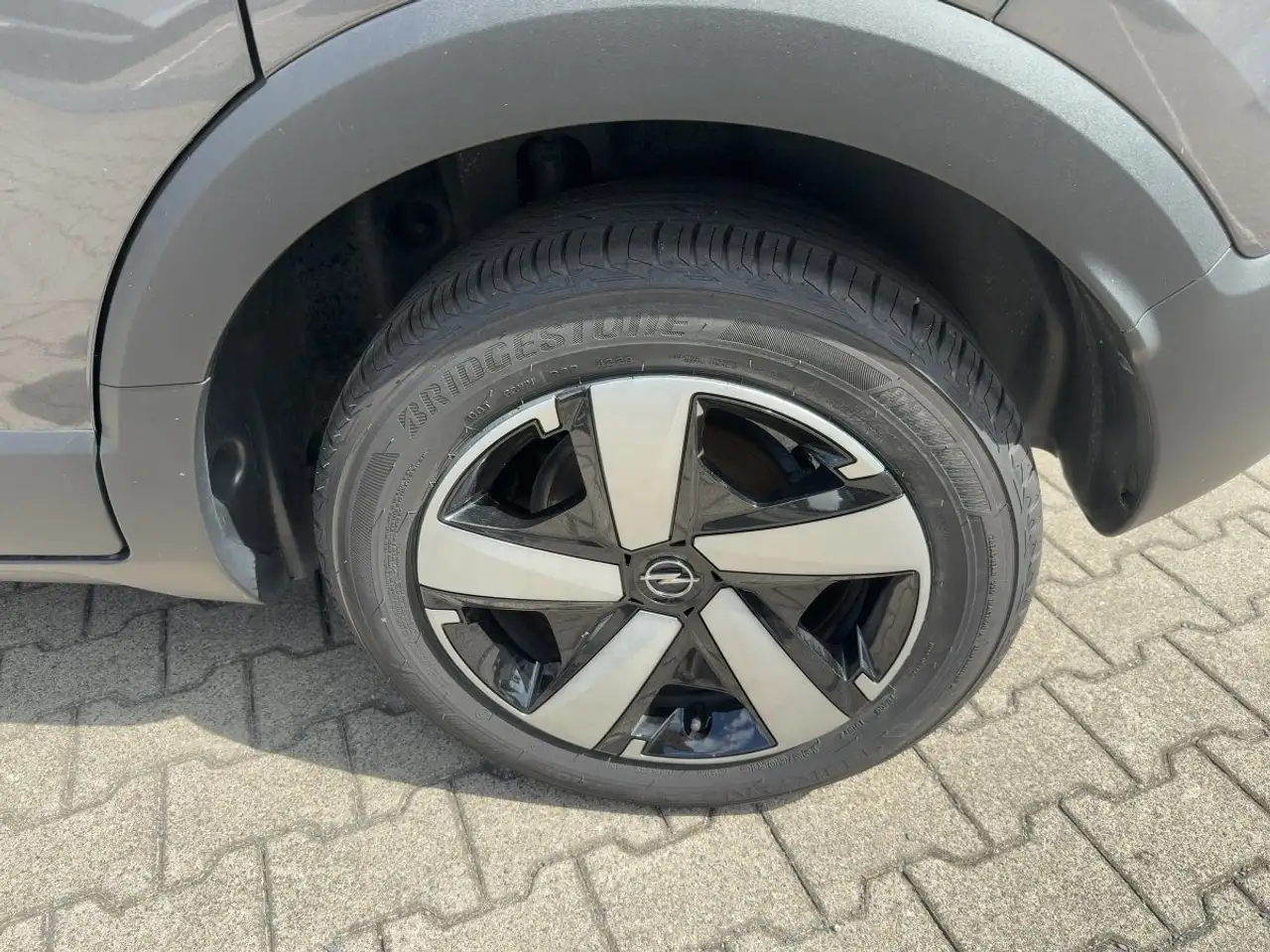Opel Crossland 1.2 Turbo Enjoy *HU/AU neu — معرض صور السيارة 15