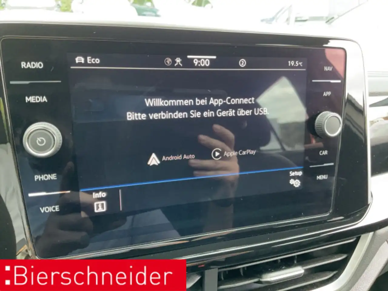 Volkswagen T-Roc 1.0 TSI 2x R-Line 17 LED-PLUS CAM SHZ ACC — معرض صور السيارة 22