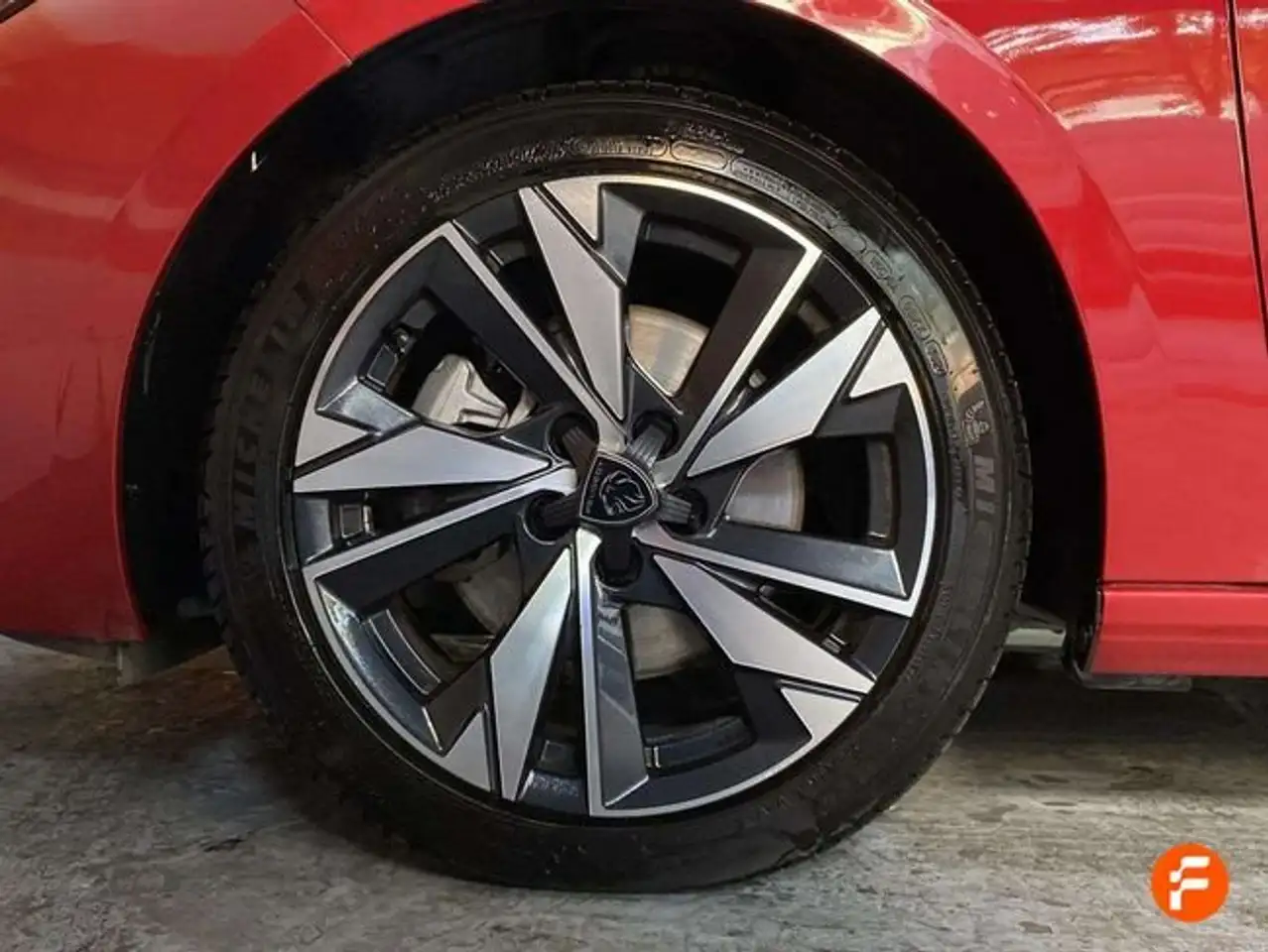 Peugeot 308 SW 1.2 PureTech S&S Allure EAT8 130 — Vehicle gallery 21