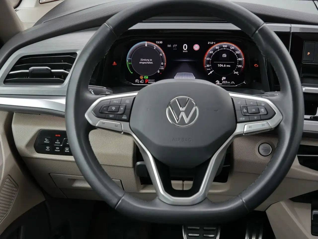 Volkswagen Sonstige eHybrid Style 4M*LÜ*H&K — Vehicle gallery 12