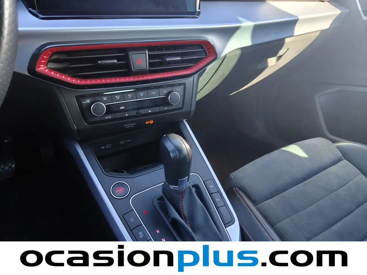 SEAT Arona 1.5 TSI S&S FR DSG7 XM 150 — معرض صور السيارة 5