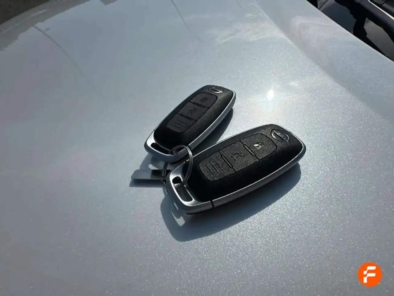 Nissan Qashqai DIG-T 103kW (140CV) mHEV 4x2 N-Design — معرض صور السيارة 25