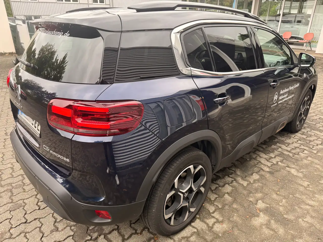 Citroen C5 Aircross Plug-In-Hybrid 180 ë-EAT8 C-Series — Vehicle gallery 12