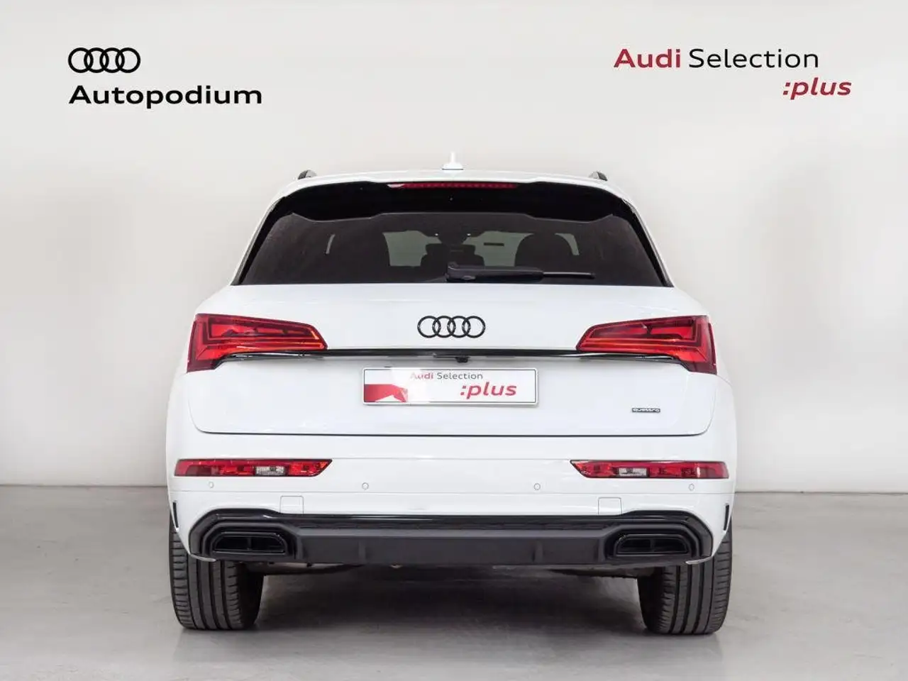 Audi Q5 40 TDI quattro-ultra Black line S tronic 150kW — Vehicle gallery 5