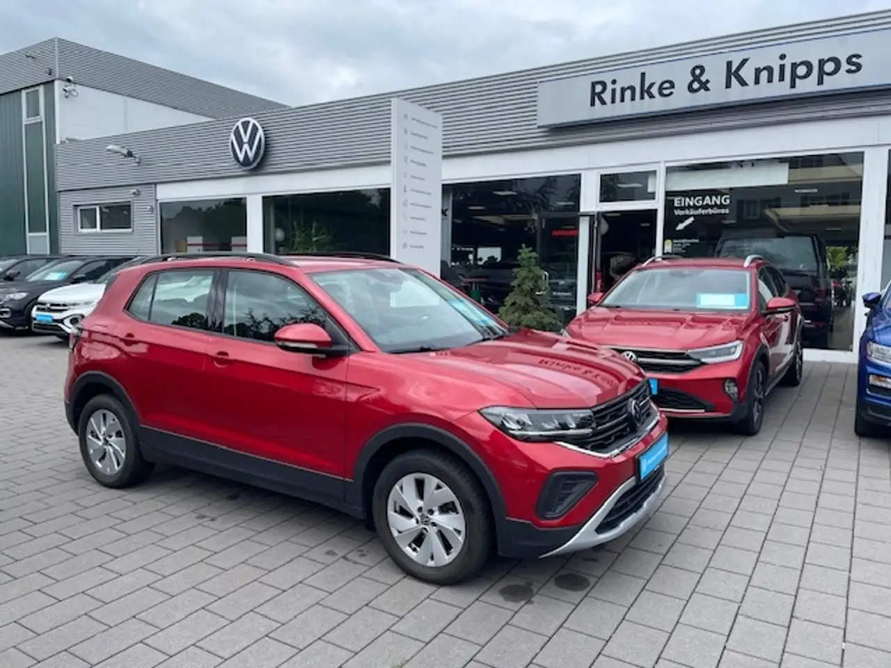 Volkswagen T-Cross 1.0 TSI DSG Life Navi LED ACC Apple CarPlay Androi — معرض صور السيارة 3