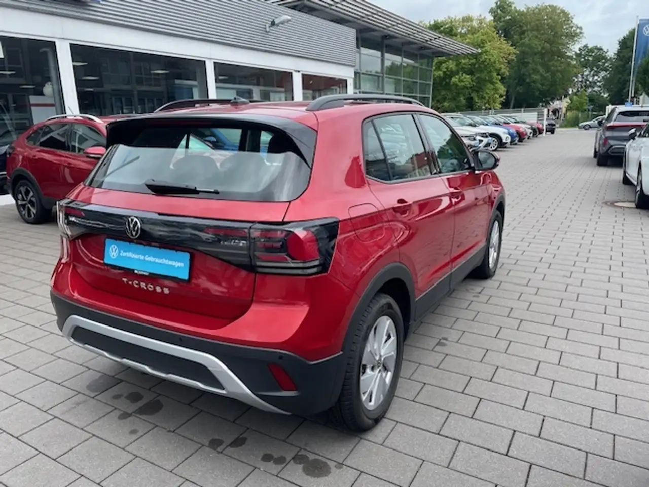 Volkswagen T-Cross 1.0 TSI DSG Life Navi LED ACC Apple CarPlay Androi — معرض صور السيارة 7