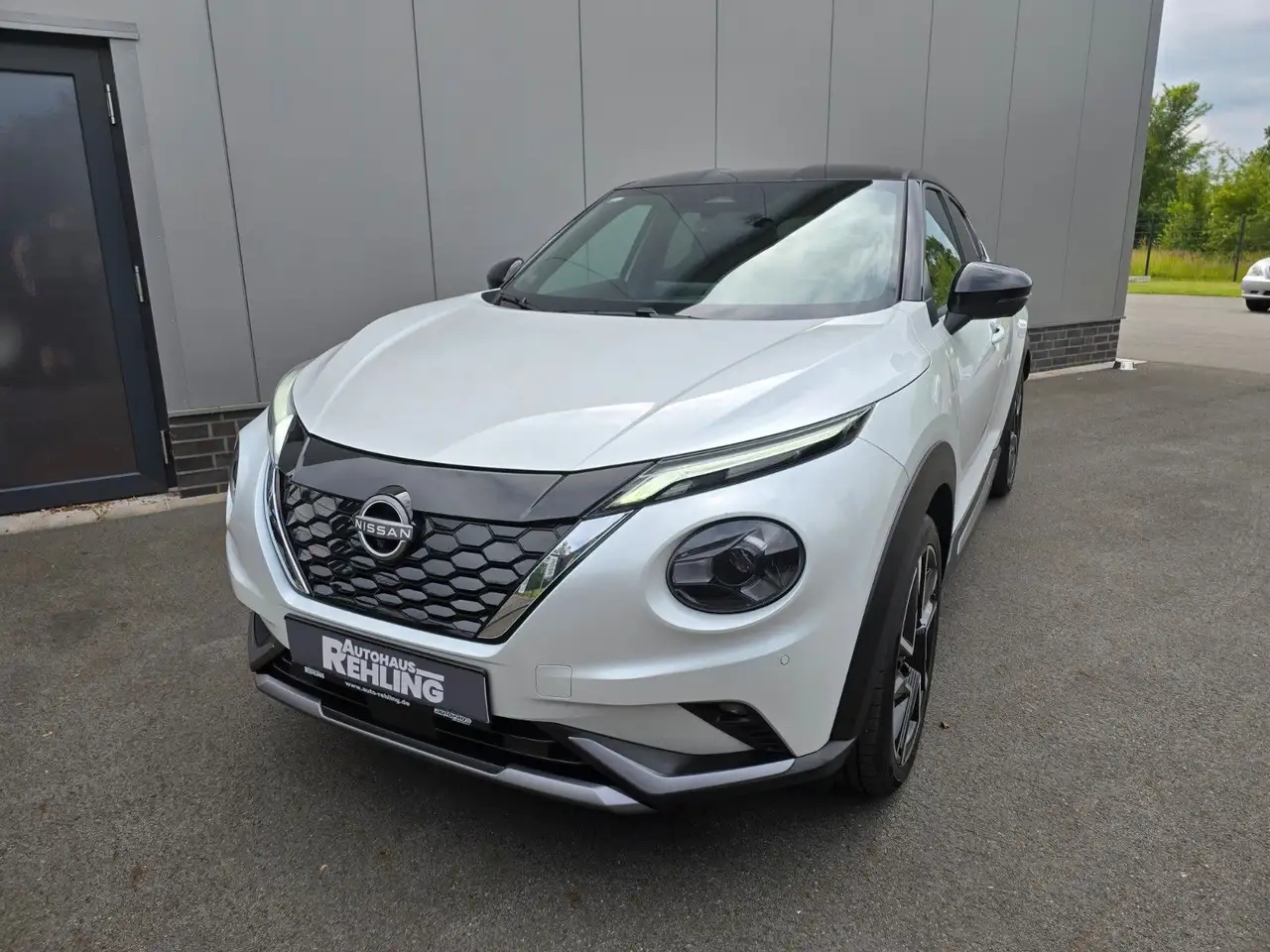 Nissan Juke Hybrid 1.6 N-Design — معرض صور السيارة 2