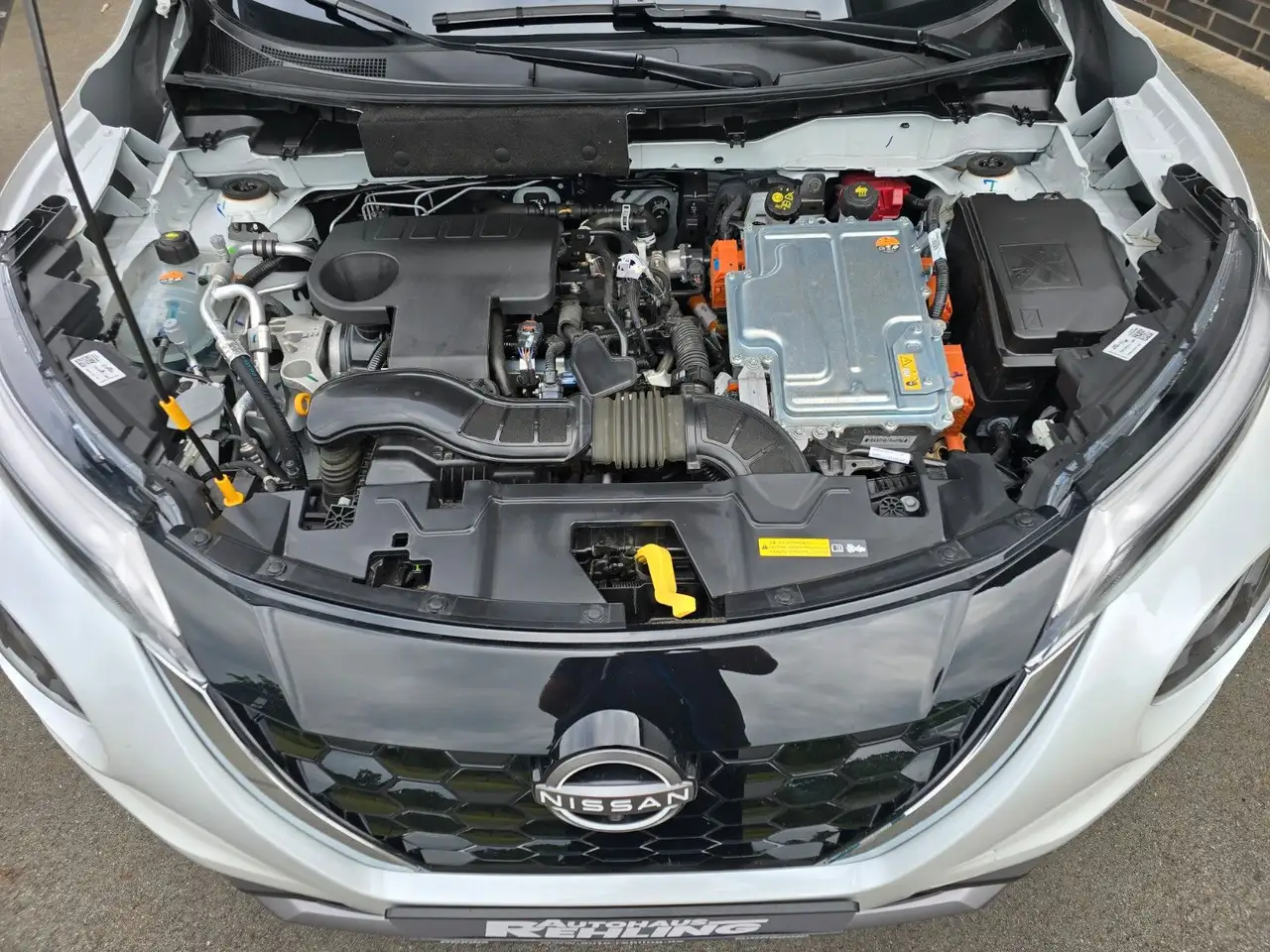 Nissan Juke Hybrid 1.6 N-Design — معرض صور السيارة 15
