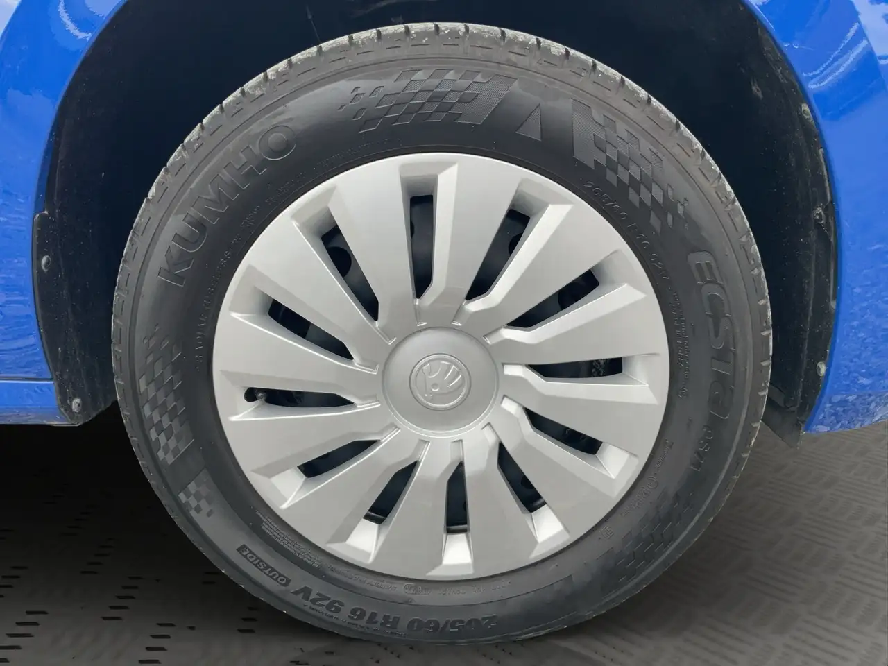 Skoda Kamiq 1.0TSI Essence Klima+LED+PDC+DAB+ — Galerie du véhicule 3