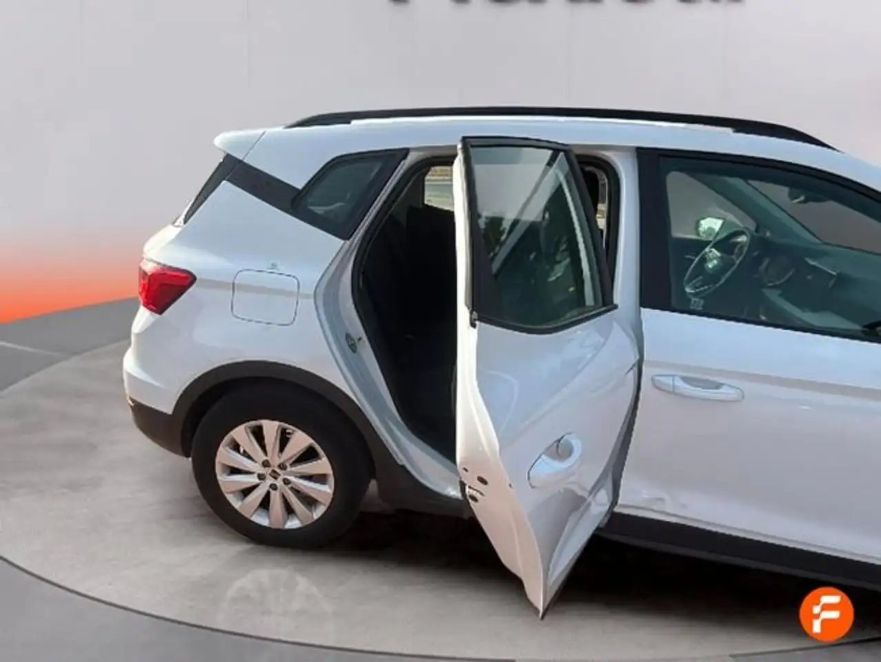SEAT Arona 1.0 TSI 85kW (115CV) DSG Style XL — Vehicle gallery 14