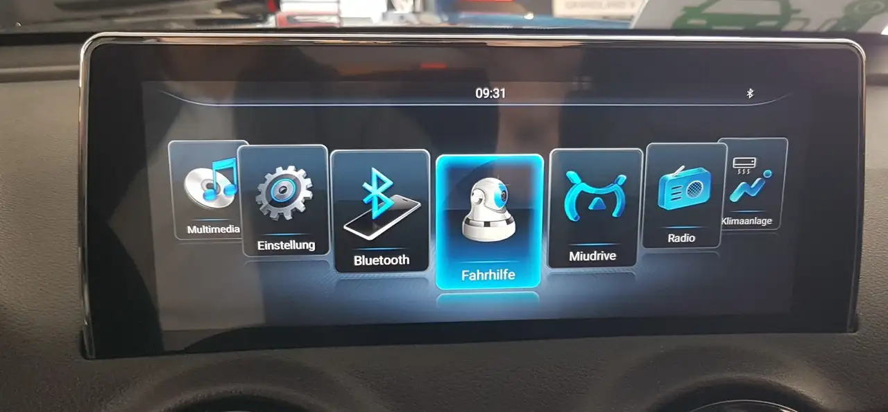 Seres Seres 3 Electric mit Wallbox — Galería del vehículo 11