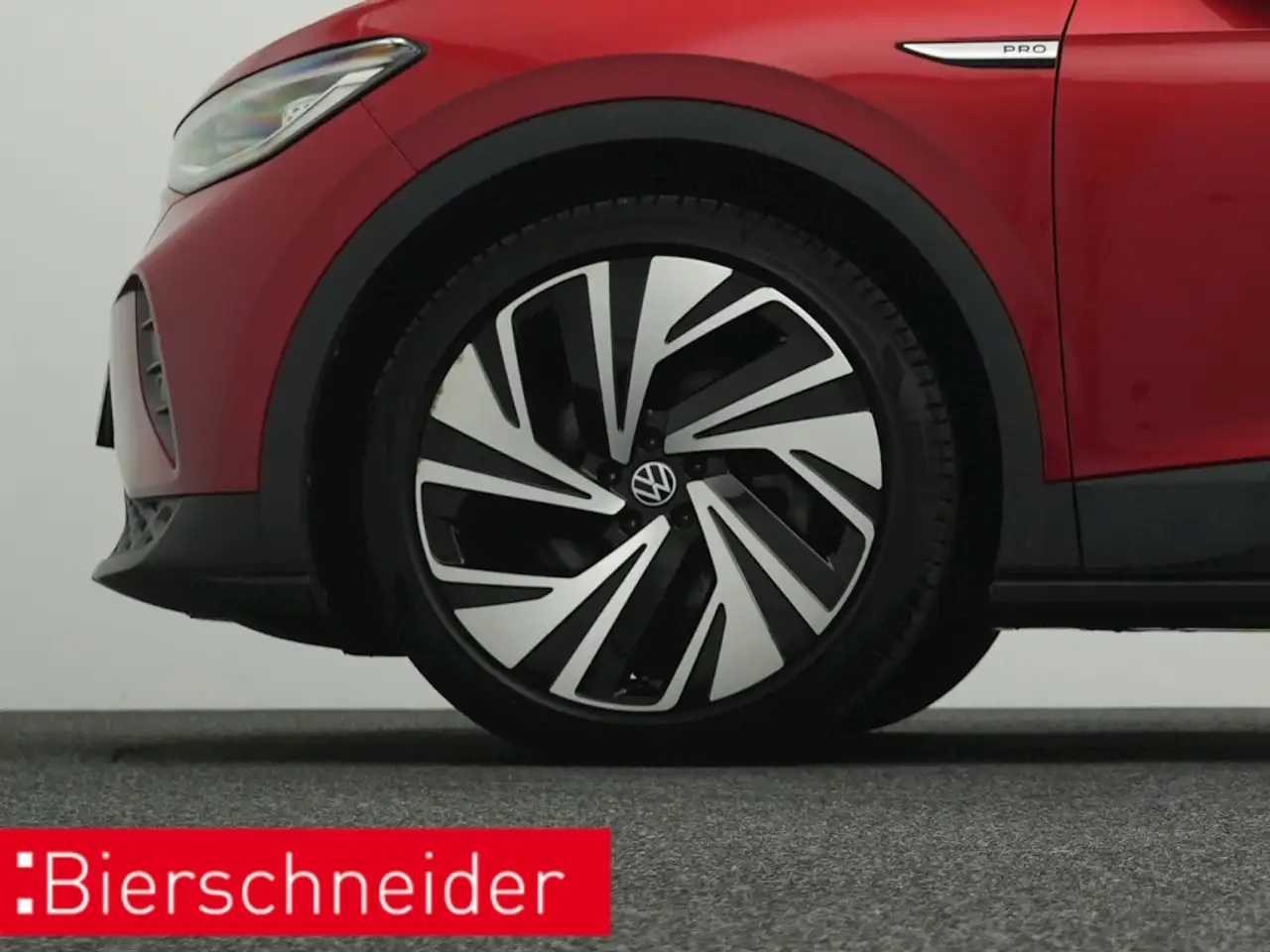 Volkswagen ID.4 NAVI AHK PANO LED — معرض صور السيارة 27
