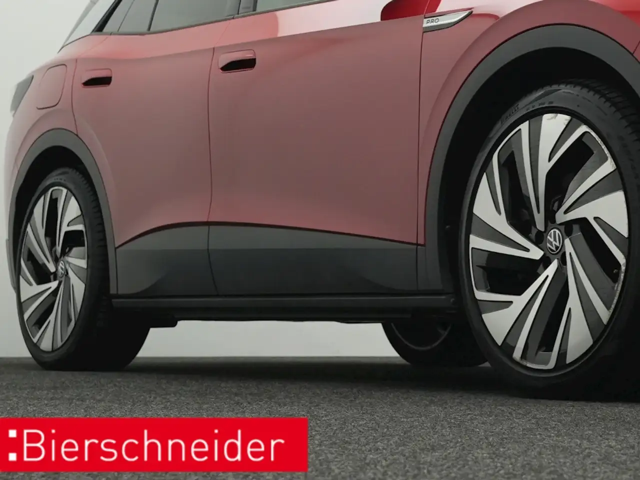 Volkswagen ID.4 NAVI AHK PANO LED — معرض صور السيارة 34