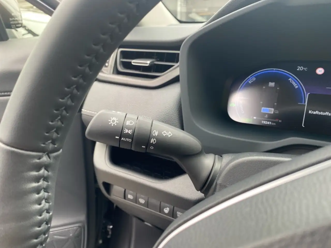 Toyota RAV4 2.5 Hybrid Team D *LED*el. Heck*CAM*ACC*SHZ* — Vehicle gallery 27