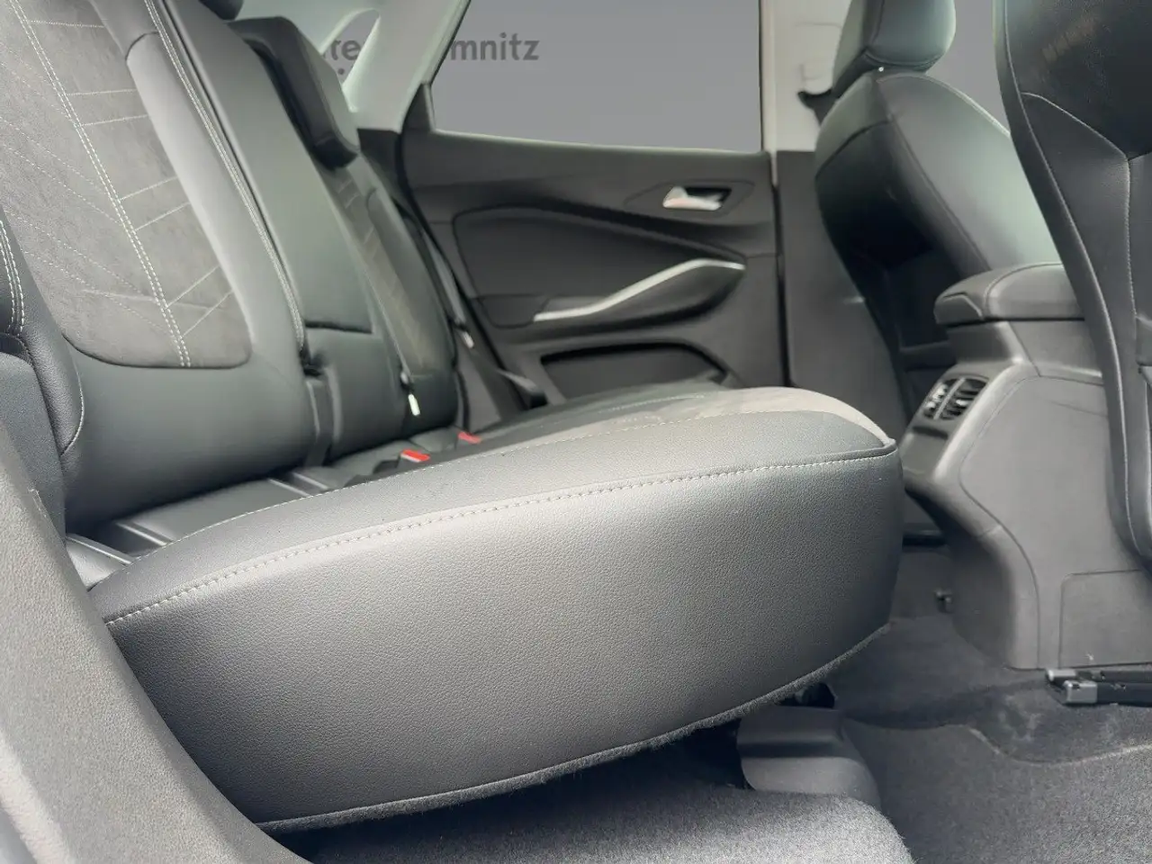 Opel Grandland 1.2 Enjoy StylePaket/LED/Ergo/PDC/Kam — Vehicle gallery 11