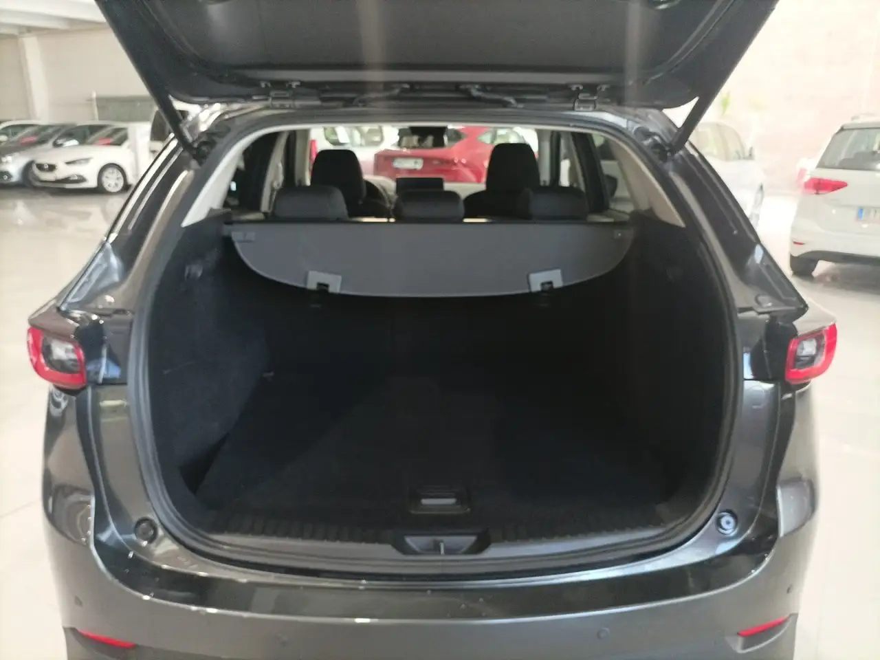 Mazda CX-5 2.2 Skyactiv-D Advantage 2WD 110kW — معرض صور السيارة 7