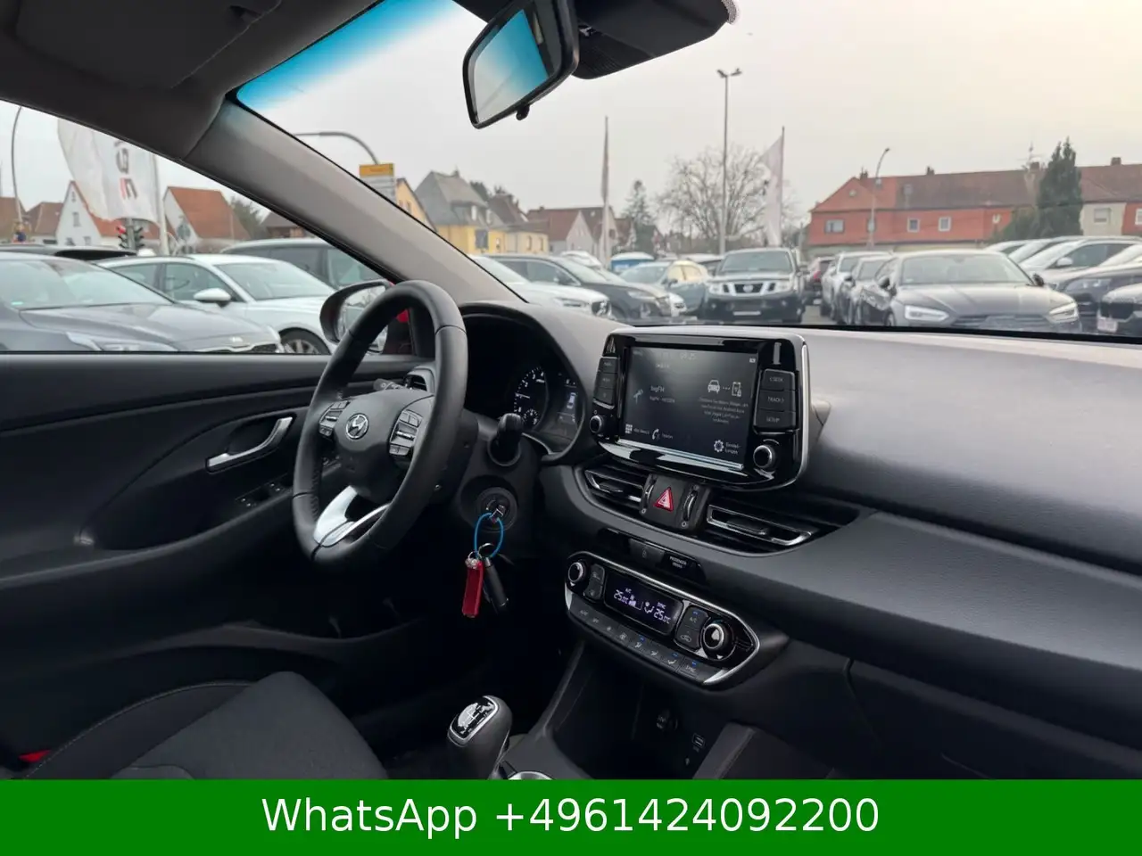 Hyundai i30 Trend Mild-Hybrid KAMERA — Galería del vehículo 26