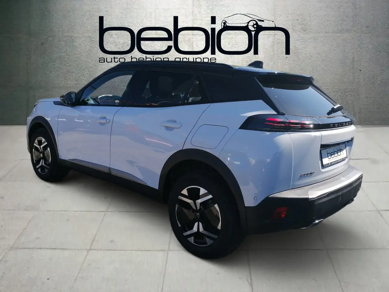 Peugeot 2008 1.2 PureTech 130 GT ACC AHK KeyLess LED PDC — معرض صور السيارة 11
