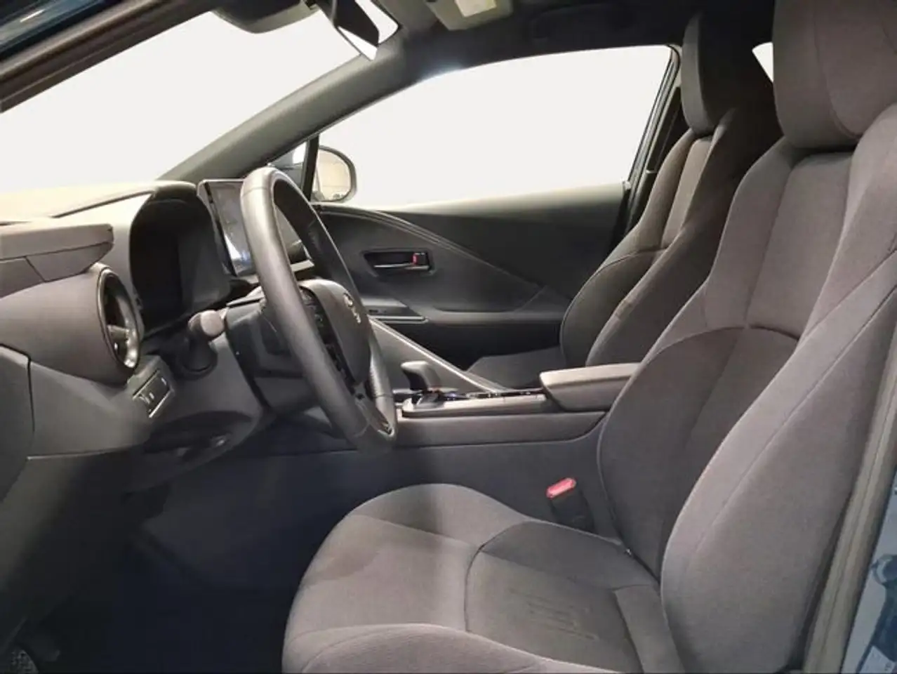 Toyota C-HR 140H Advance — Galerie du véhicule 12