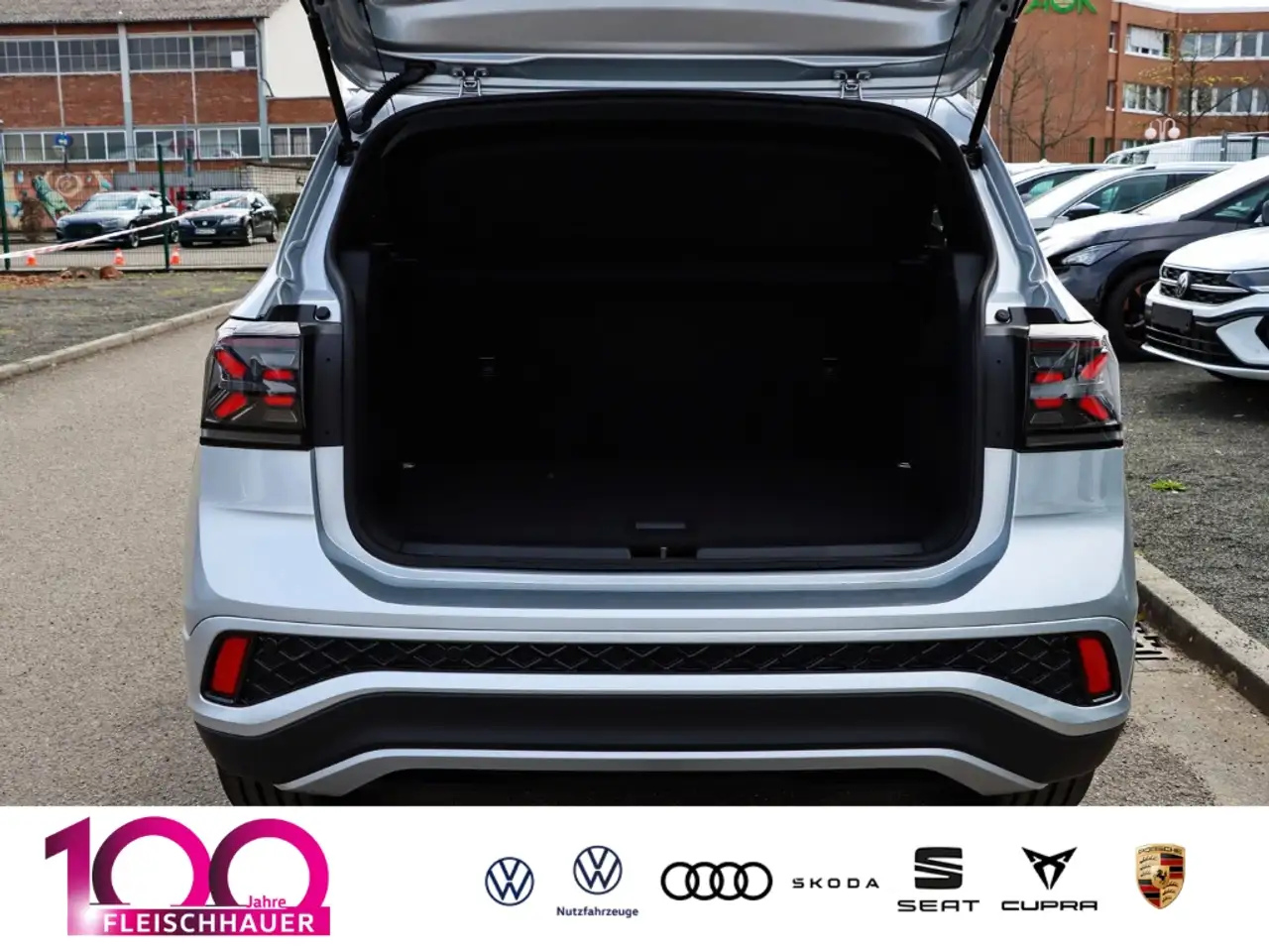 Volkswagen T-Cross R-Line 1.5 TSI DSG VK40.600,- EUR SHZ PDCv+h ACC — Galerie du véhicule 7