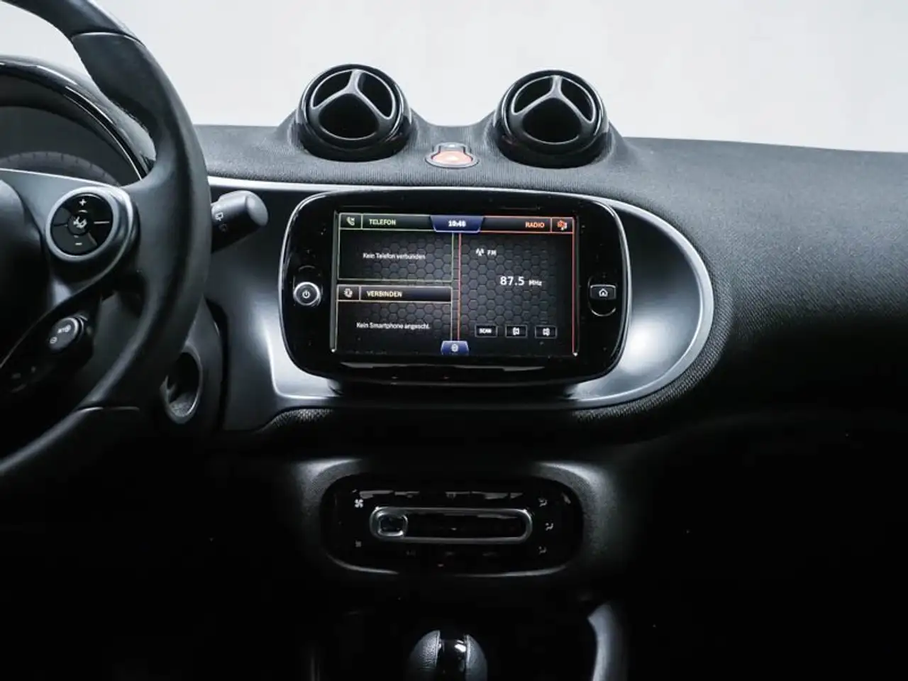 smart forTwo EQ PASSION/EXCL/22KW/RFK+EPH/PANORAM/SHZ/LED/GJR — معرض صور السيارة 6