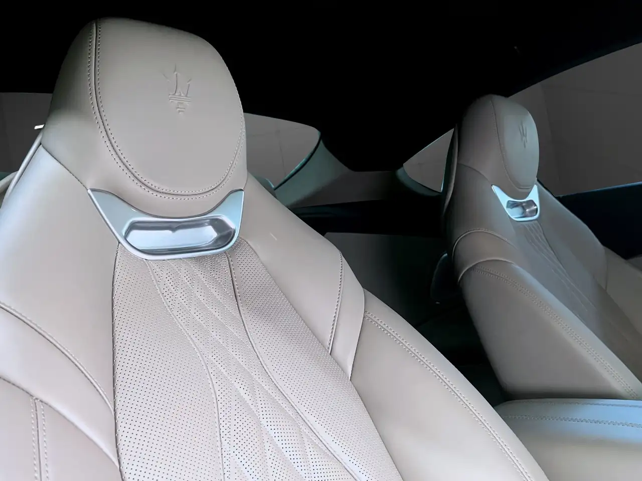 Maserati GranTurismo Modena — Galería del vehículo 16