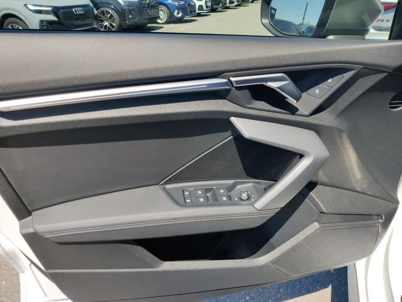 Audi S3 2.0 TFSI q. S-Tronic, LED, ACC, Amb — معرض صور السيارة 16