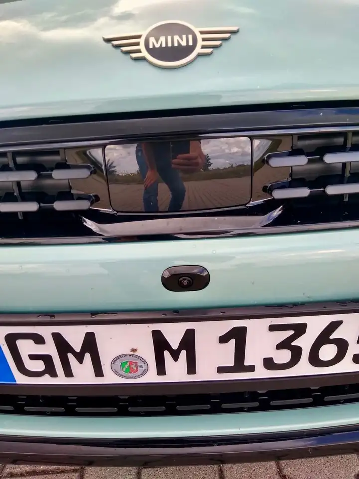 MINI Cooper S Favo.TrimAut.PanoramAccE.SitzeXL-Paket — Galería del vehículo 26