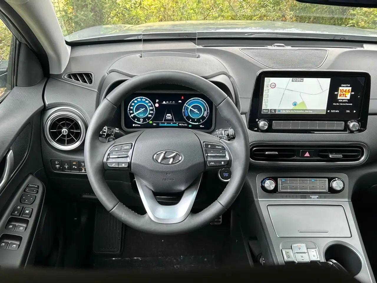 Hyundai KONA KONA EV Trend 150 kW *RW484KM*HeUp*Navi*LED*ACC* — Galería del vehículo 12