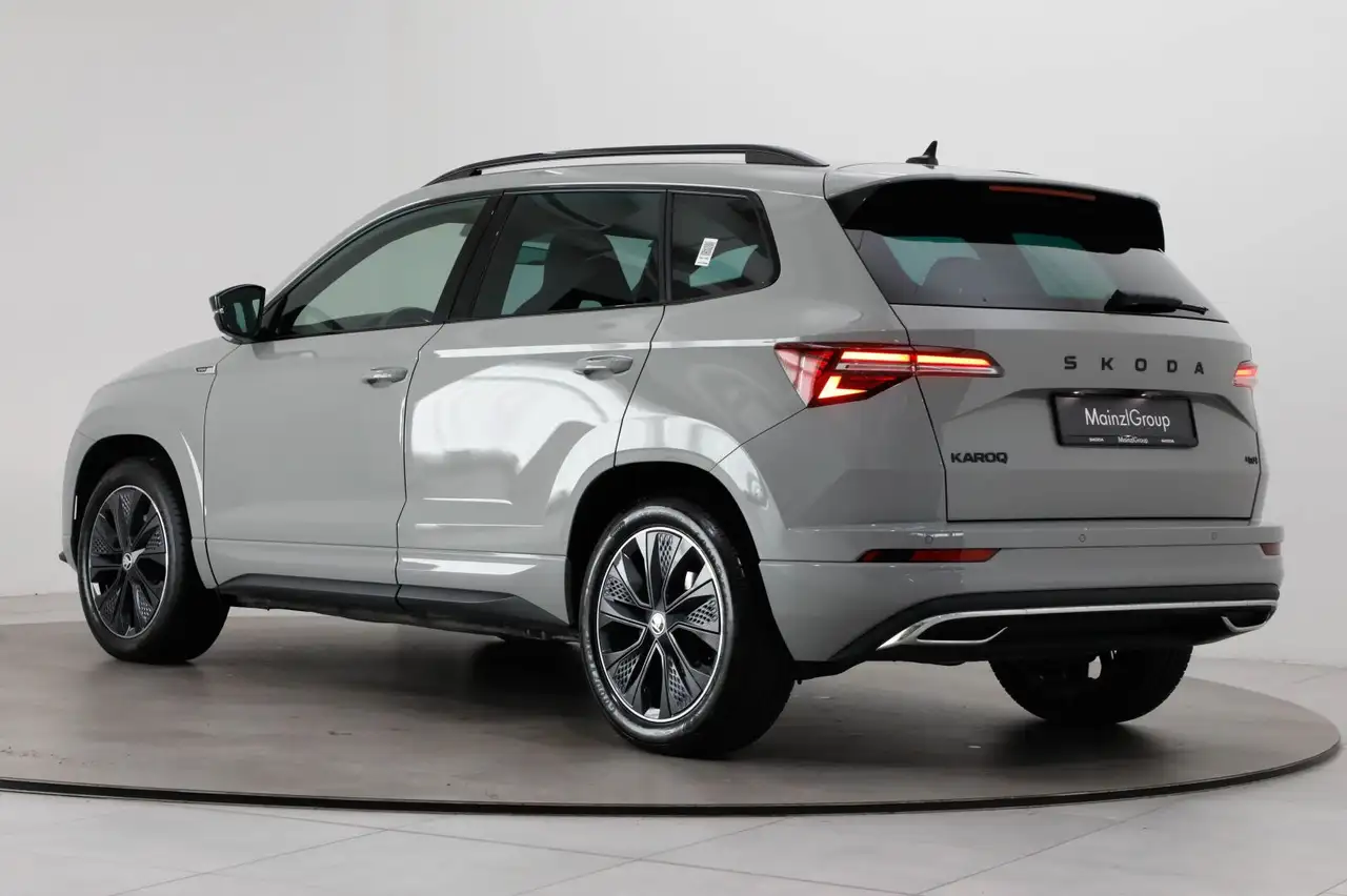 Skoda Karoq 2.0 TSI 4x4 DSG Sportline AHK Kam SHZ Navi — Vehicle gallery 13