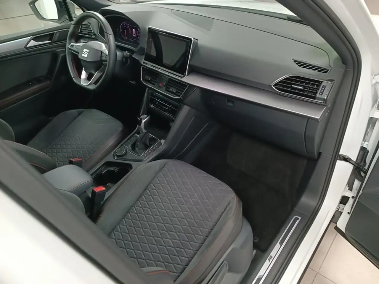 SEAT Tarraco 1.5 TSI S&S FR DSG 150 — Vehicle gallery 5