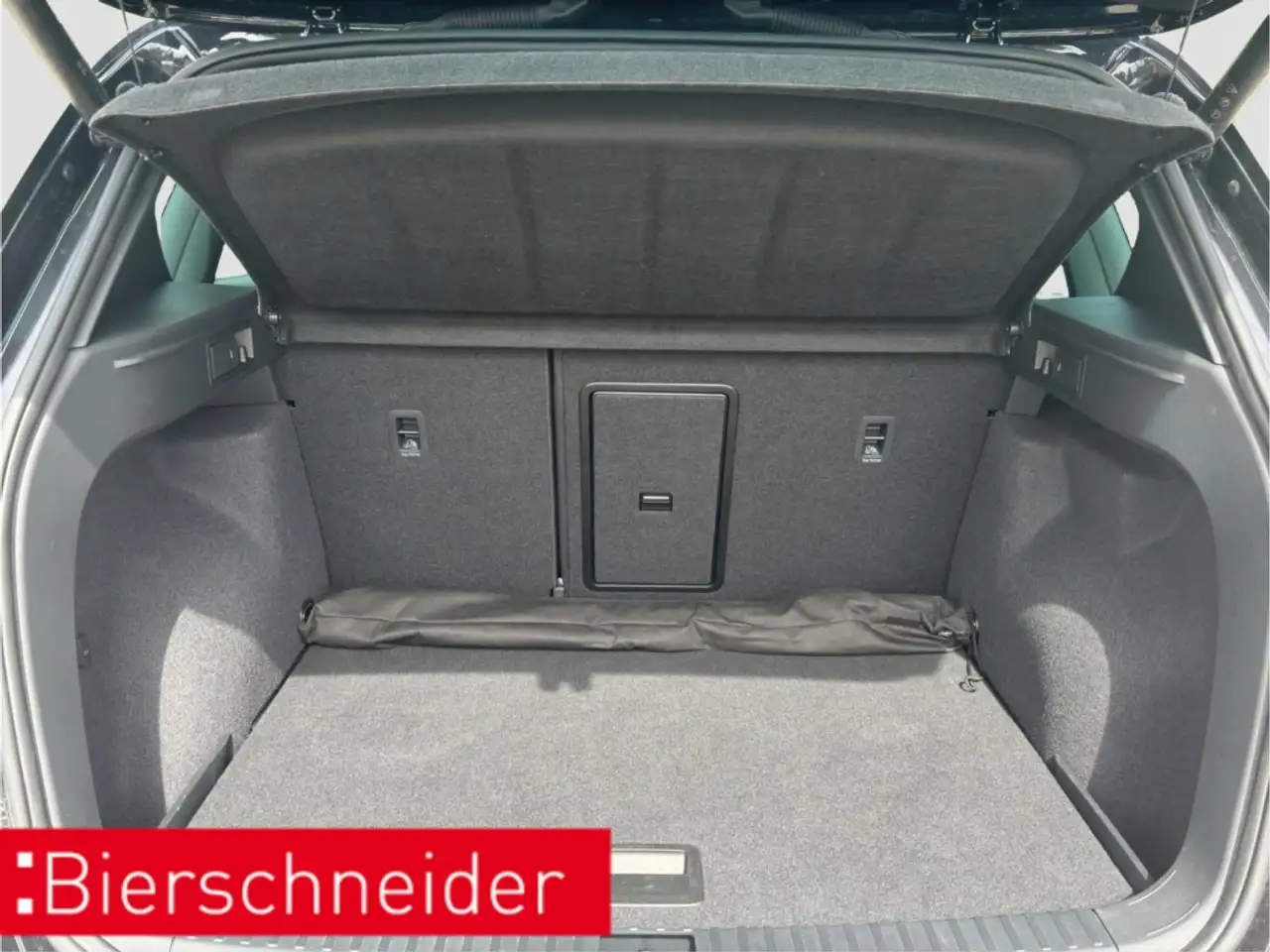 CUPRA Ateca 1.5 TSI DSG AHK NAVI REAR VIEW SHZ — Galería del vehículo 29