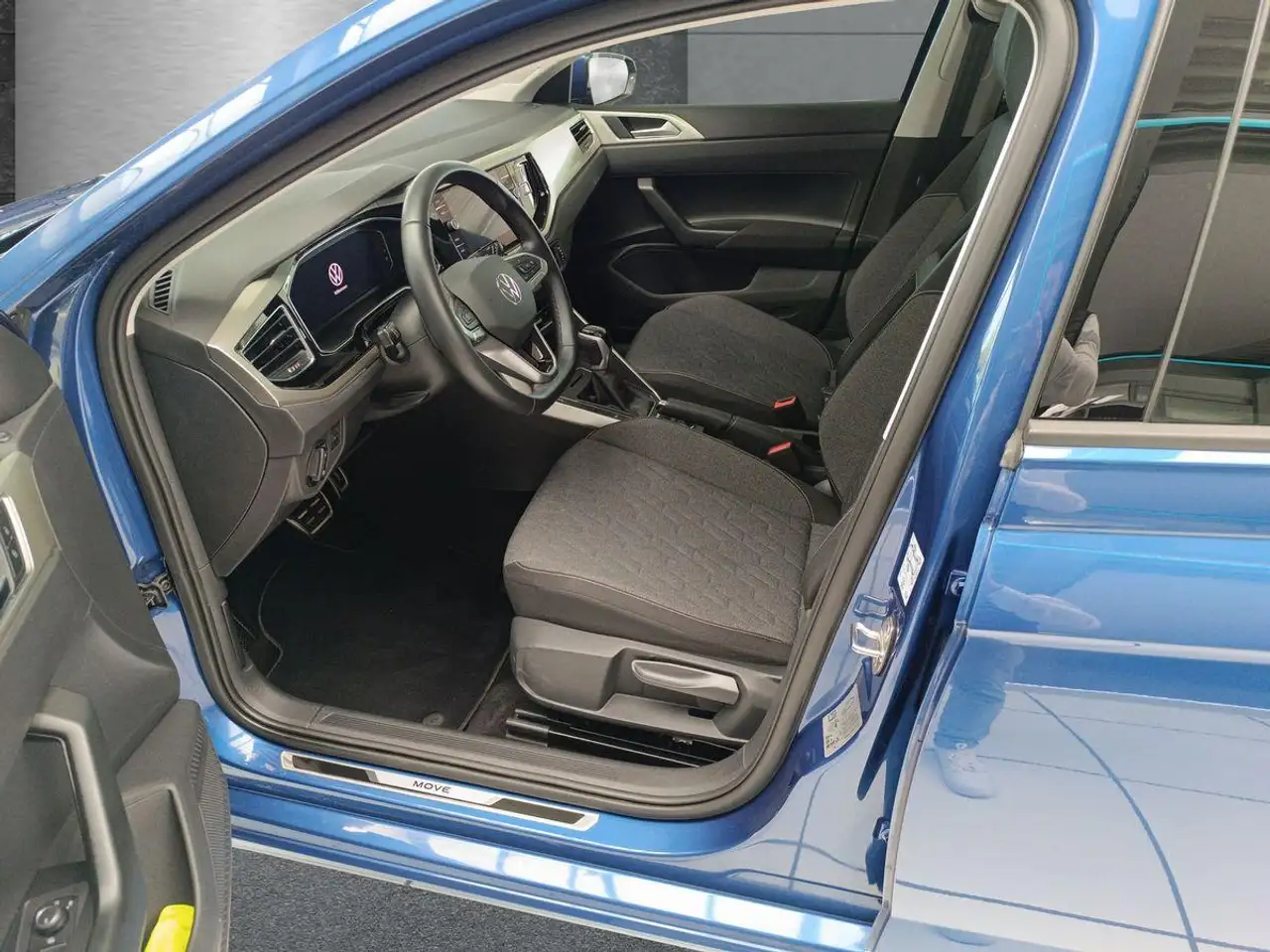 Volkswagen Polo 1.0 TSI "MOVE" 95 PS DSG+NAVI+SHZ+PDC+ — Vehicle gallery 12