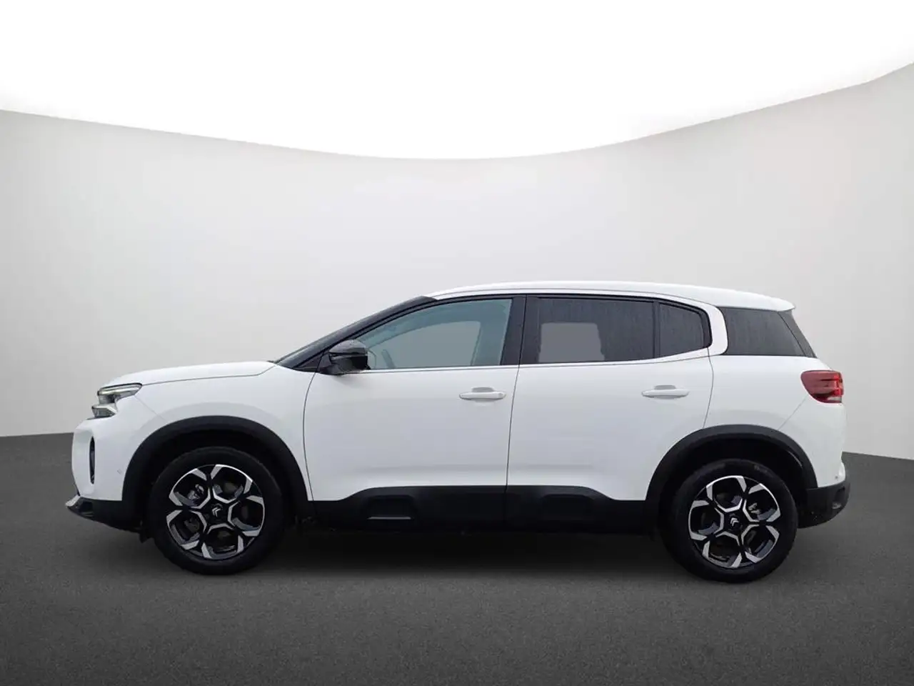Citroen C5 Aircross PureTech 130 Plus — Galerie du véhicule 4