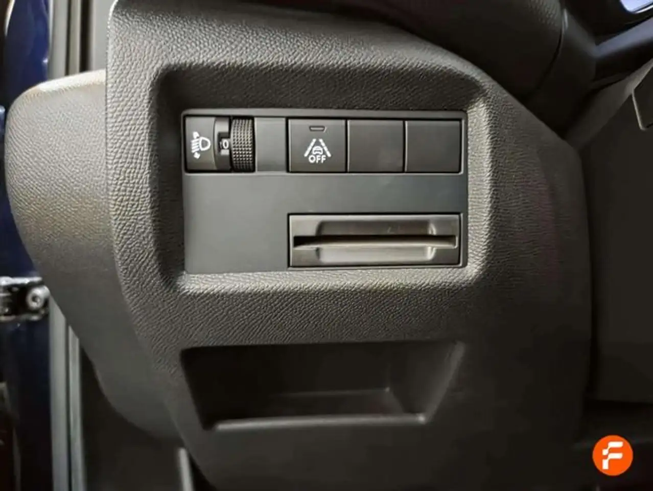Citroen C5 Aircross PureTech 96kW (130CV) S&S Plus — Vehicle gallery 24