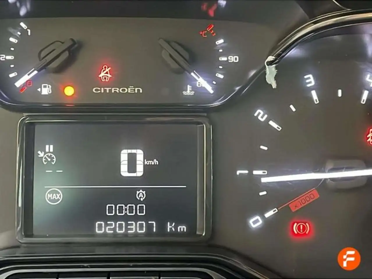 Citroen C3 BlueHDi 75KW (100CV) Plus — معرض صور السيارة 15