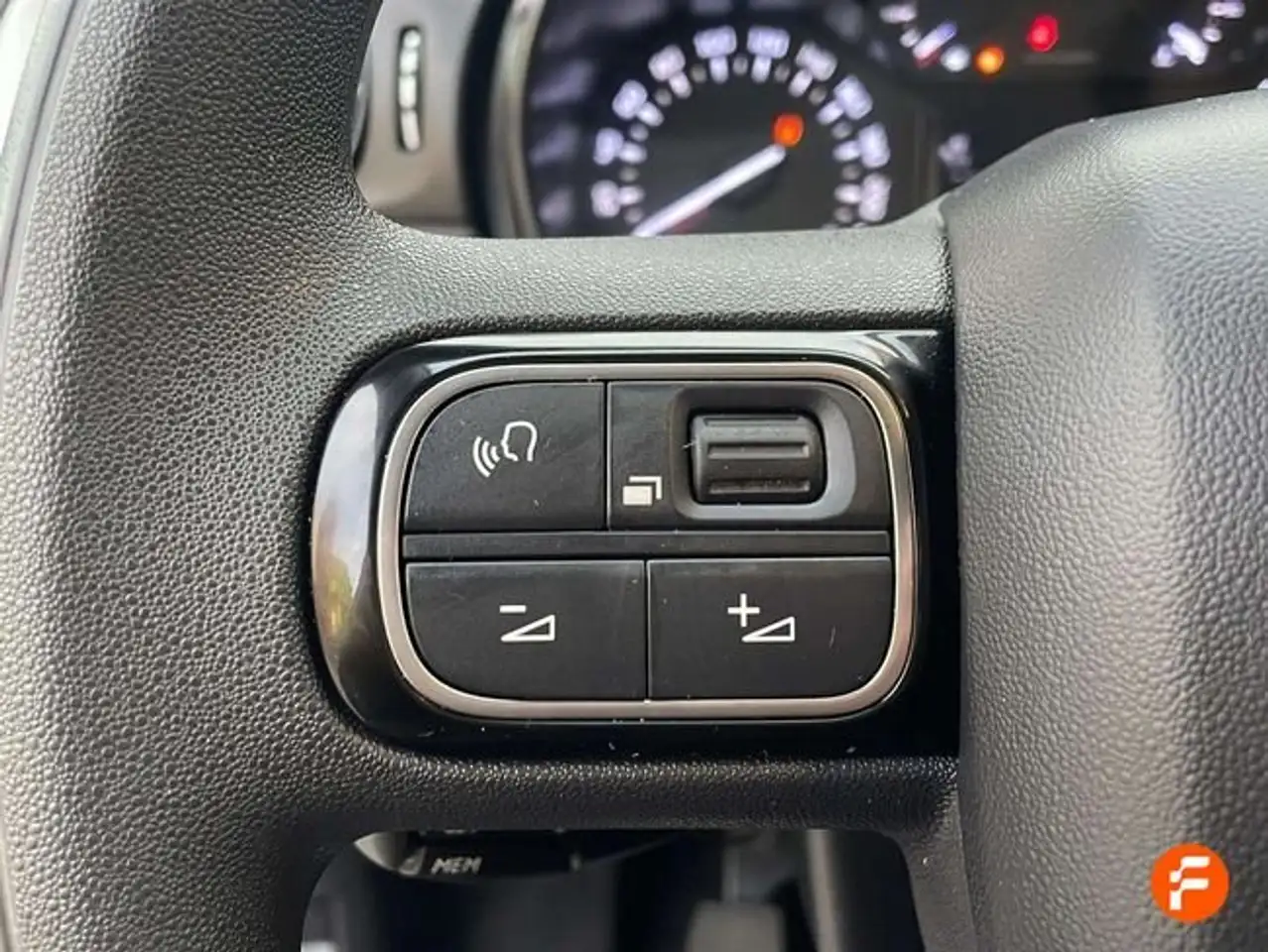 Citroen C3 BlueHDi 75KW (100CV) Plus — معرض صور السيارة 12