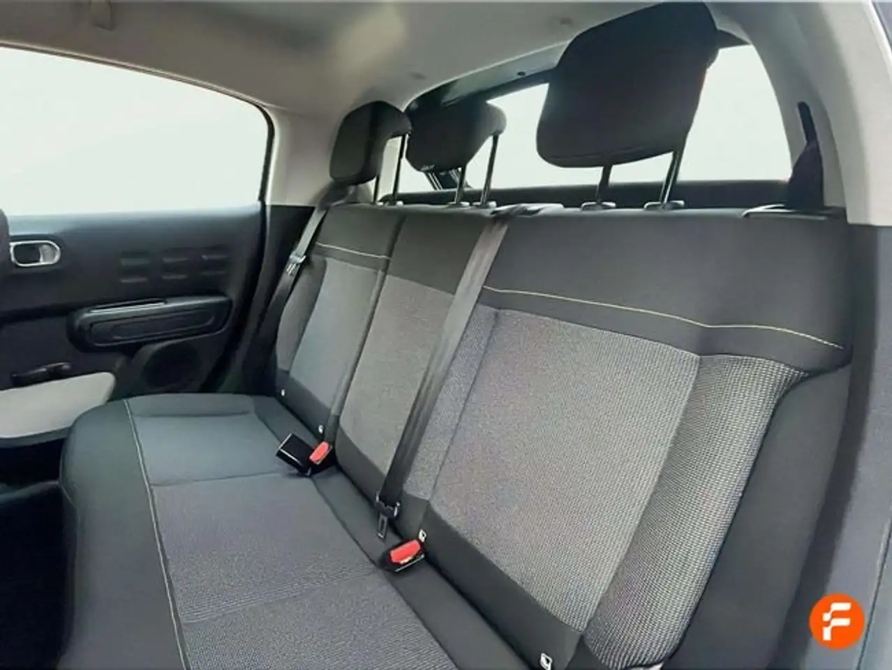 Citroen C3 BlueHDi 75KW (100CV) Plus — معرض صور السيارة 23