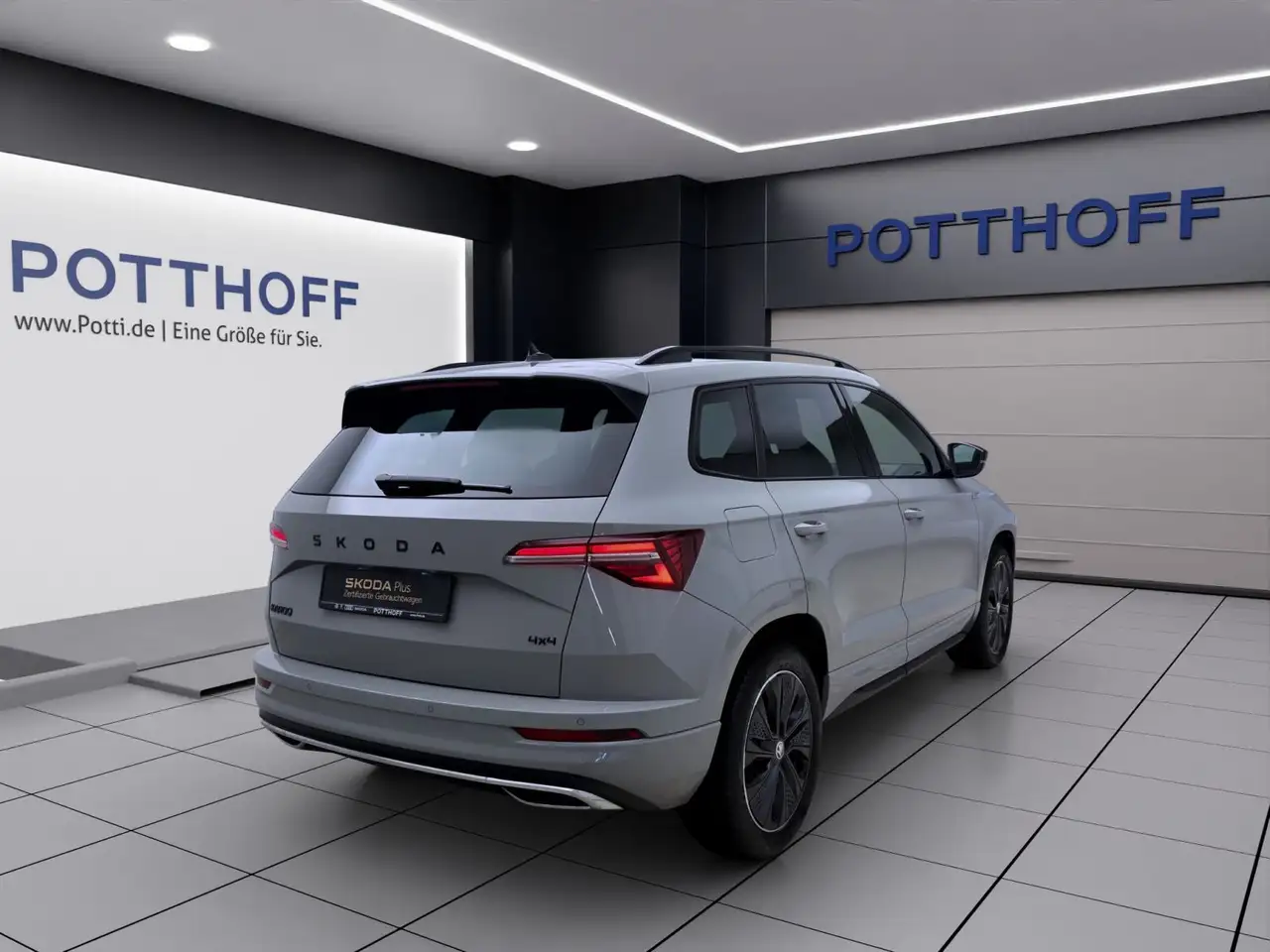 Skoda Karoq 2.0 TSI DSG 4x4 SPORTLINE SITZHZG PDC VIRT — معرض صور السيارة 5