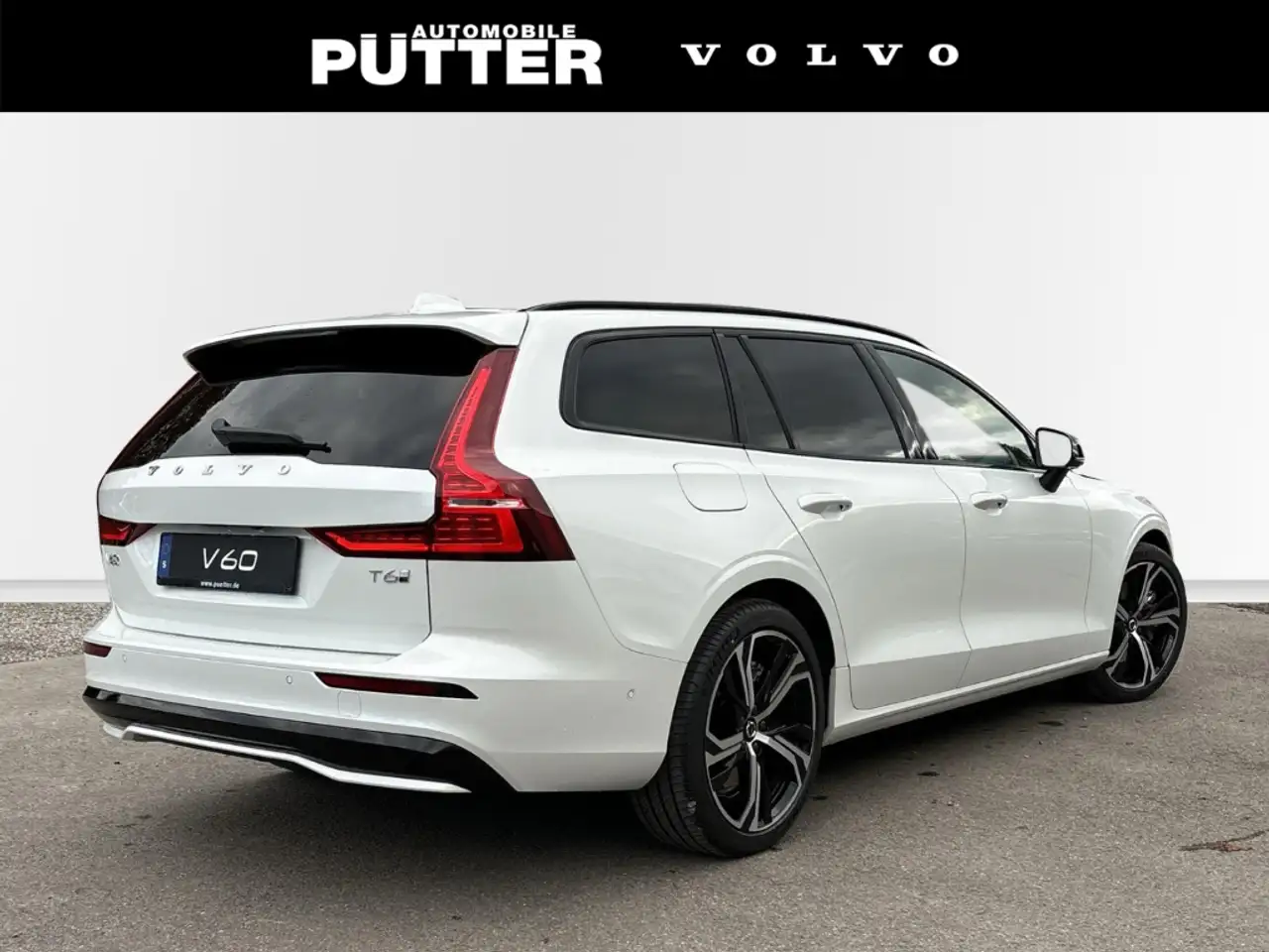 Volvo V60 Recharge T6 AWD Plus Dark Plug-In Hybrid 19'' Sta — معرض صور السيارة 2