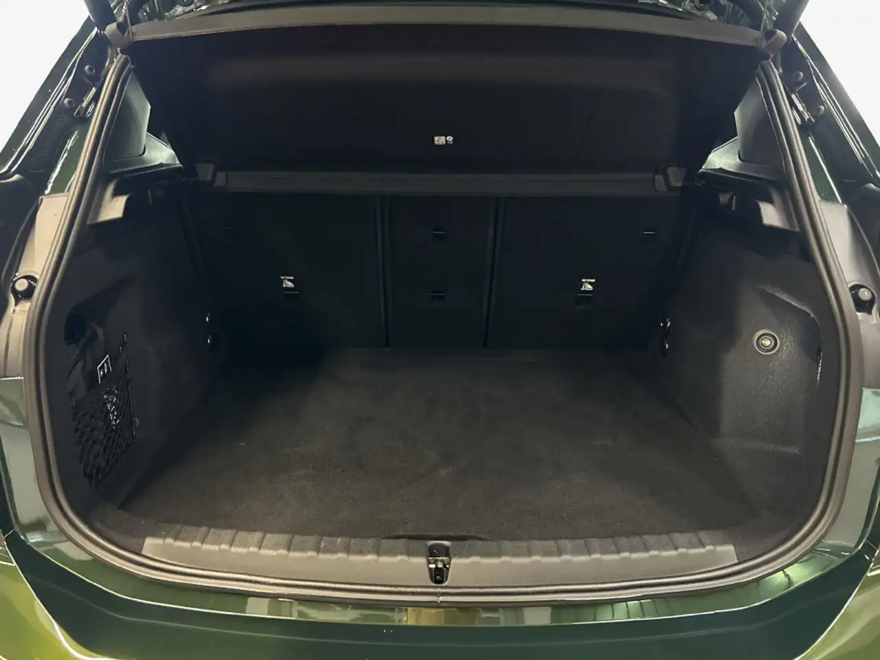 BMW 218 218i Active Tourer M Sport, AHK, Panoramadach — Vehicle gallery 10