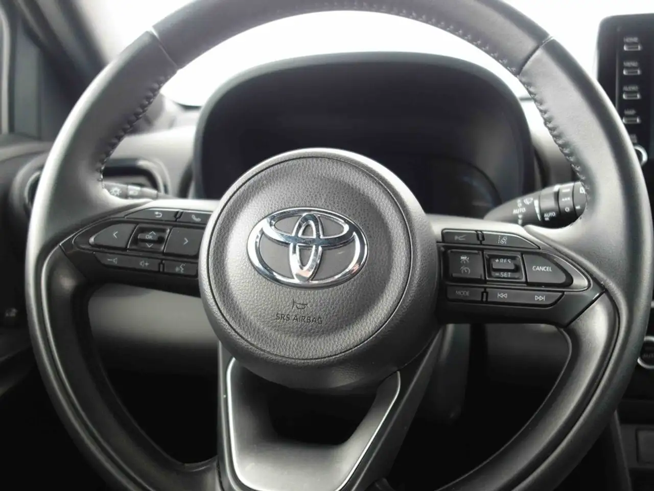 Toyota Yaris Cross 120H Active Tech — Vehicle gallery 14