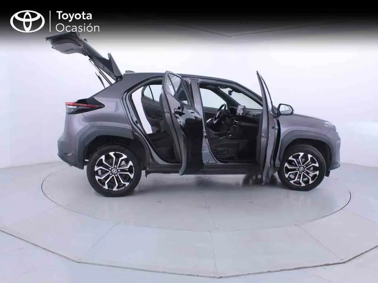 Toyota Yaris Cross 120H Active Tech — Vehicle gallery 29