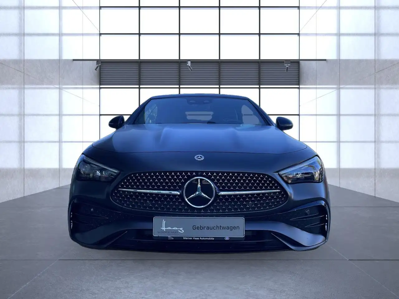 Mercedes-Benz CLE 450 4Matic Cabrio Edition AMG Line MATT — معرض صور السيارة 6
