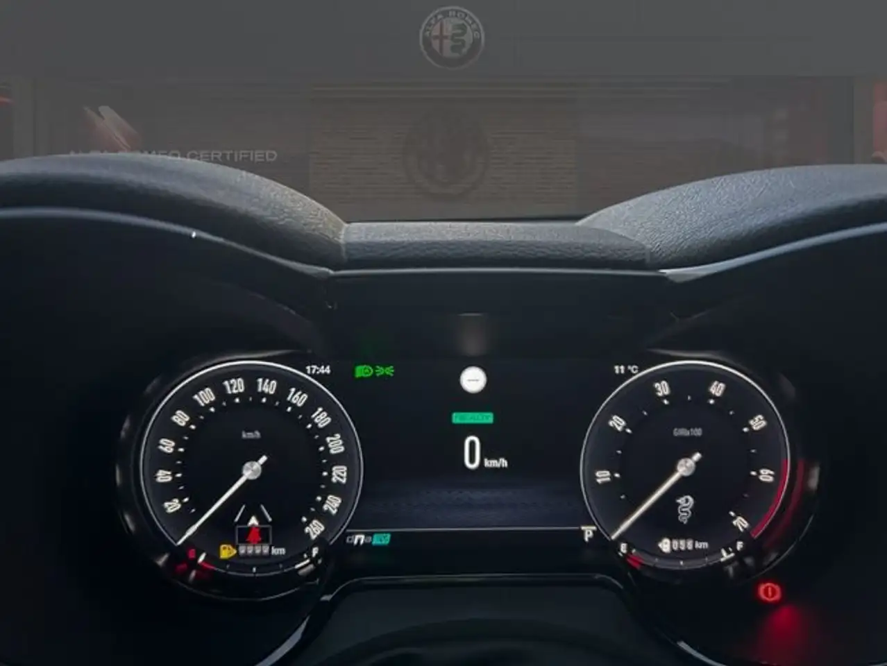 Alfa Romeo Tonale 1.3 gas Multi-air PHEV Sprint Q4 — Galerie du véhicule 10