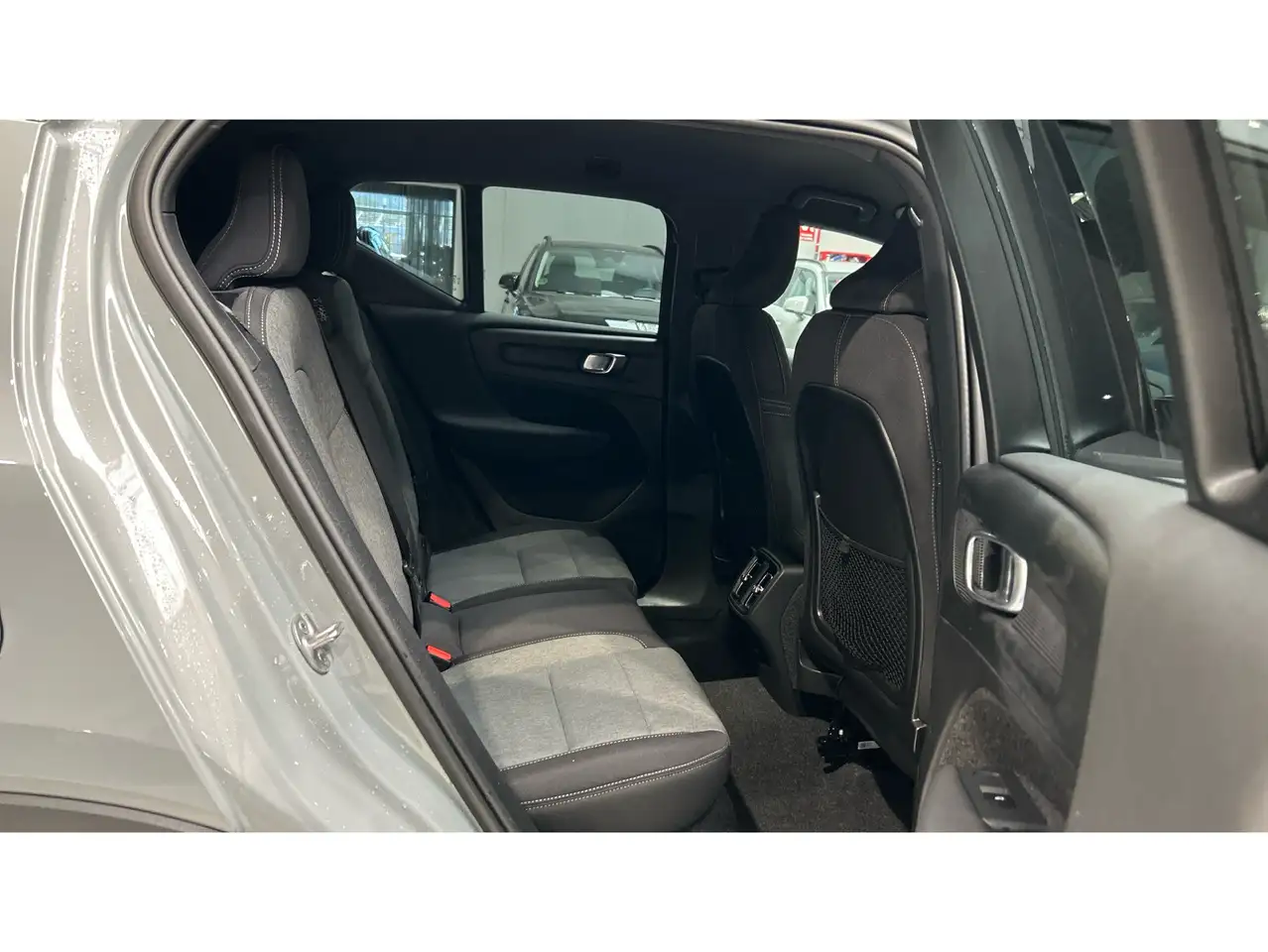Volvo XC40 B3 Core Aut. — Galerie du véhicule 29