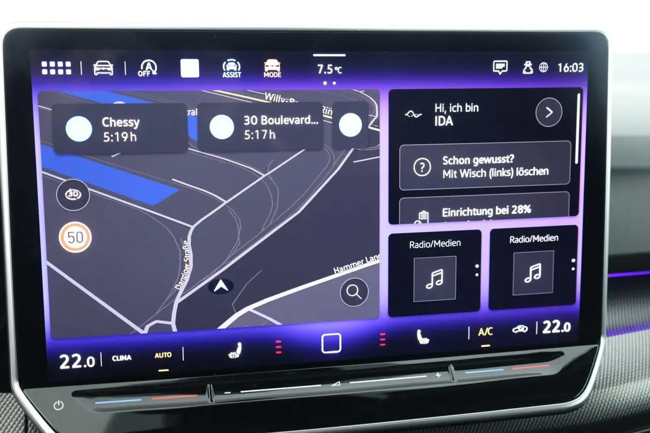 Volkswagen Golf GTI DSG Black IQ.LIGHT Pano HUD HarmanK 19" — معرض صور السيارة 18